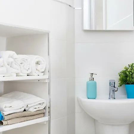 Il Balconcino Nel Vicolo Short Lets 別荘 ポリニャーノ・ア・マーレ