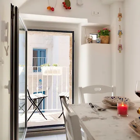 Holiday home Il Balconcino Nel Vicolo Short Lets